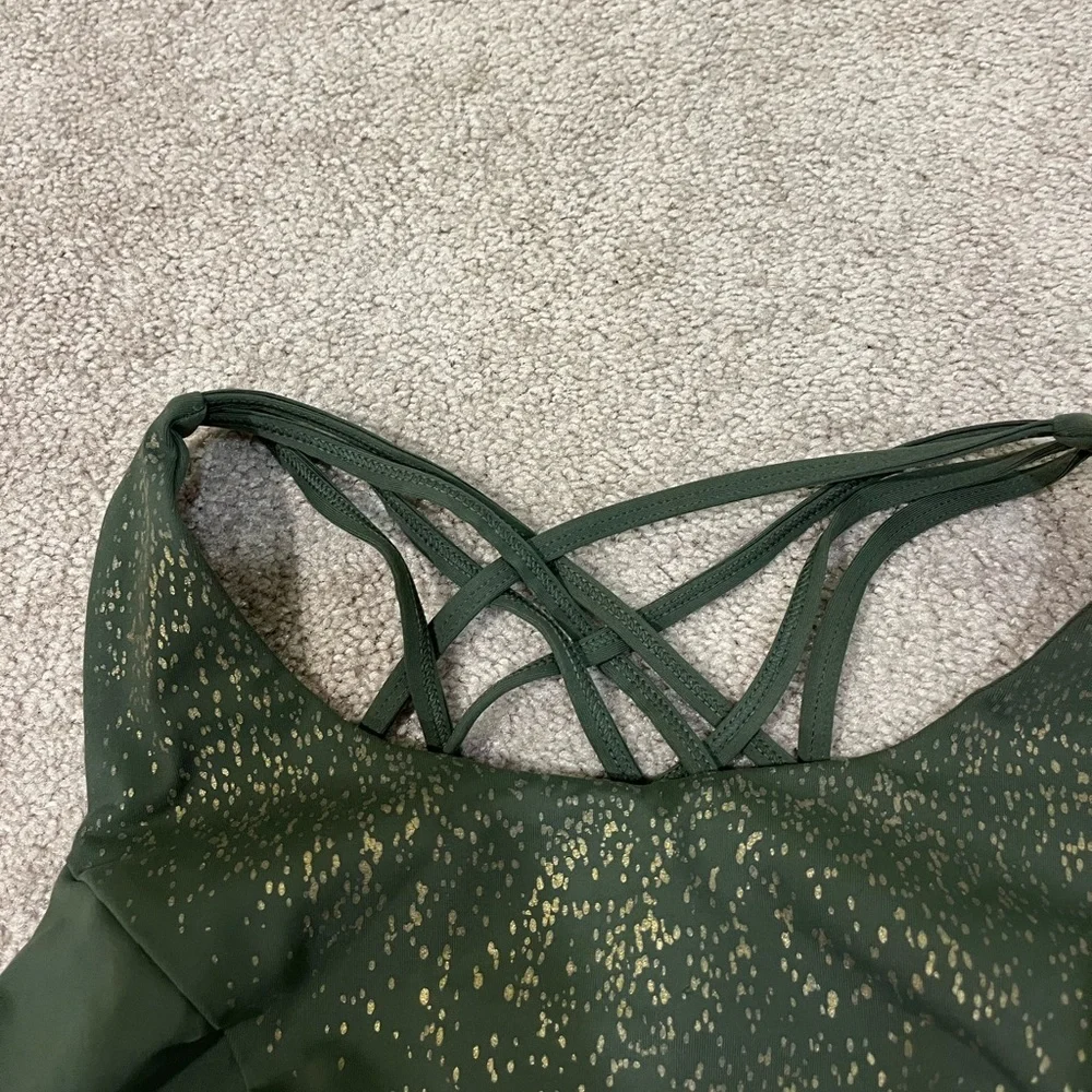 Torrid Active Size 0 Low-Impact Wireless Strappy Back Sports Bra - Picture 5 of 11